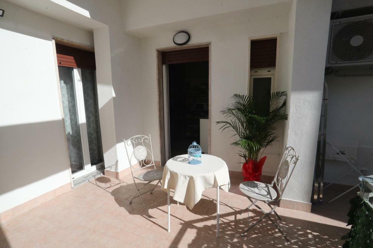La Casa Di Luce Bed and Breakfast Reggio di Calabria Exteriör bild